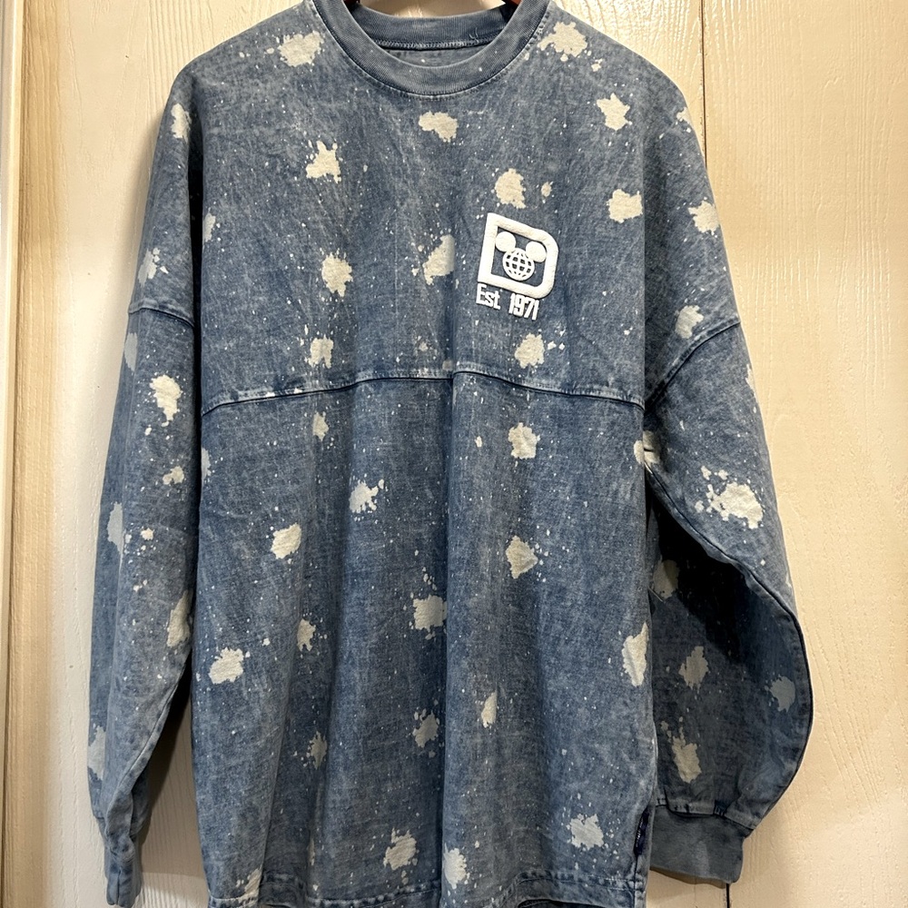 Walt Disney World Denim Bleach Spirit Jersey Blue & White Size M NWT